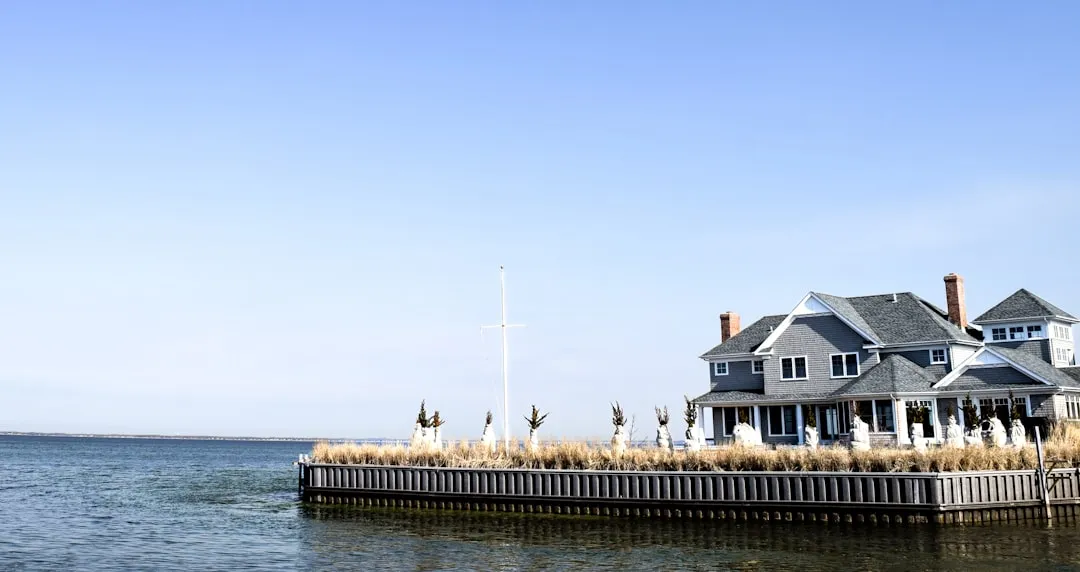 The Hamptons Have Gotten Harder to Afford (Image Credits: Unsplash)