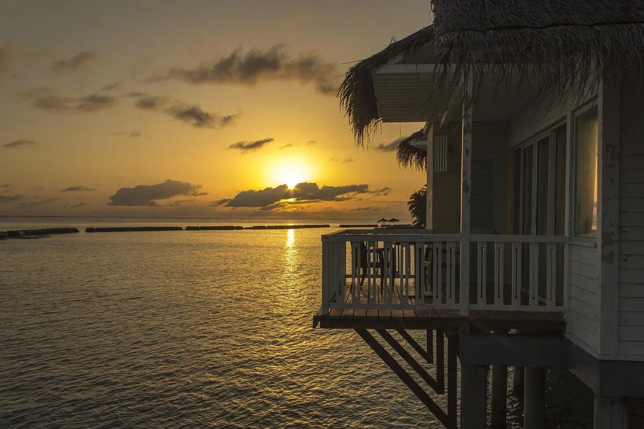 3. Thatch Caye Resort - Belize (Image Credits: Pixabay)