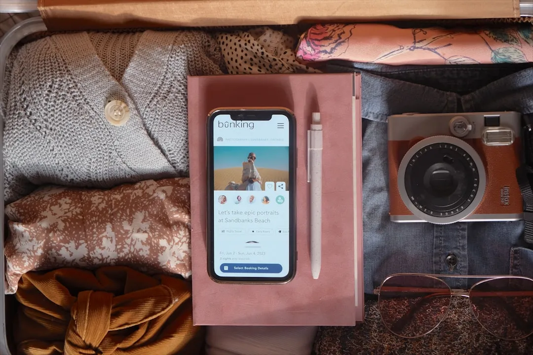 Before You Board: A Simple Pre-Trip App Checklist (Image Credits: Unsplash)