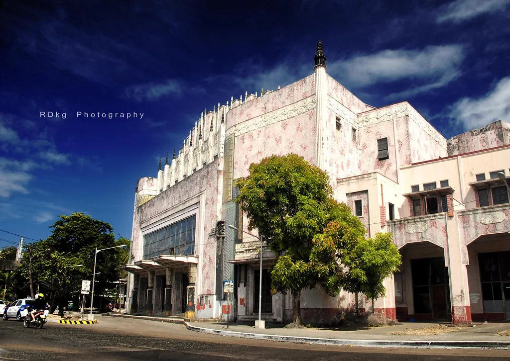 Manila's Historic Districts, Philippines (akeán2®, Flickr, CC BY 2.0)