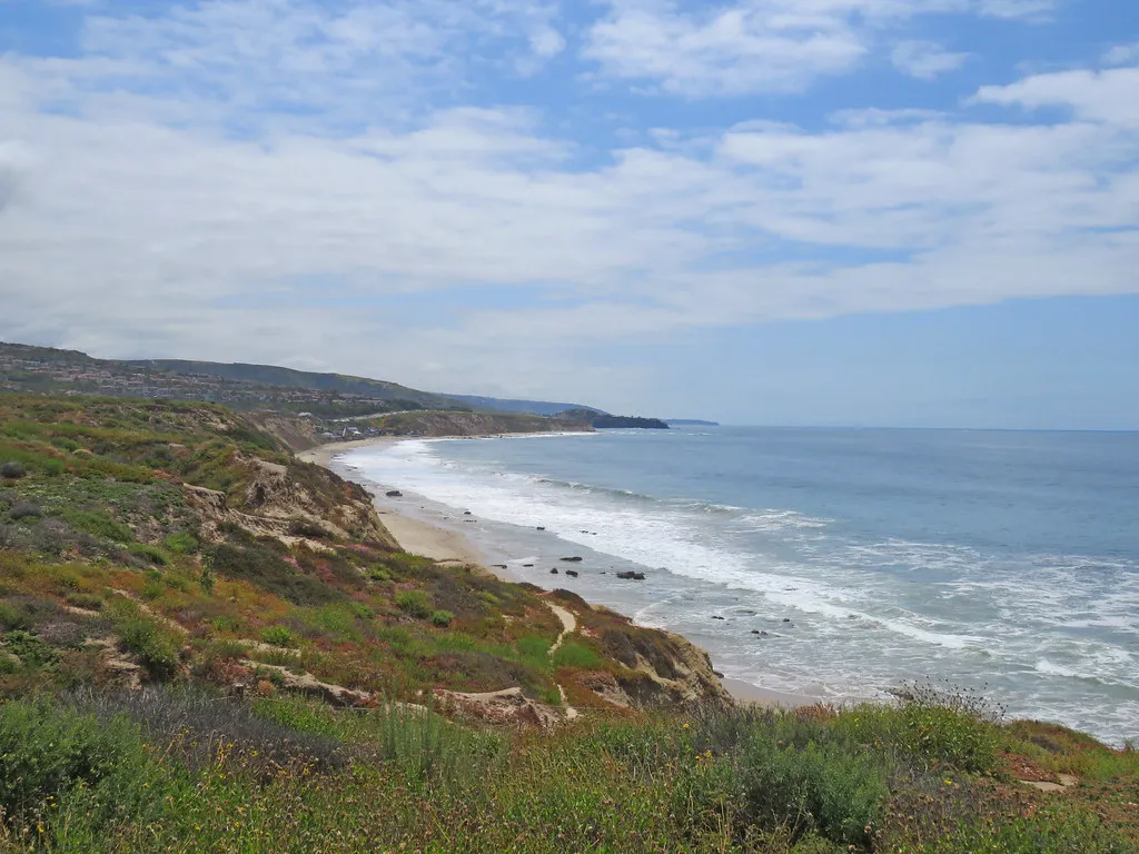 The Historic Cottages of Crystal Cove: A Weekend Ritual of a Different Kind (Judy Gallagher, Flickr, CC BY 2.0)