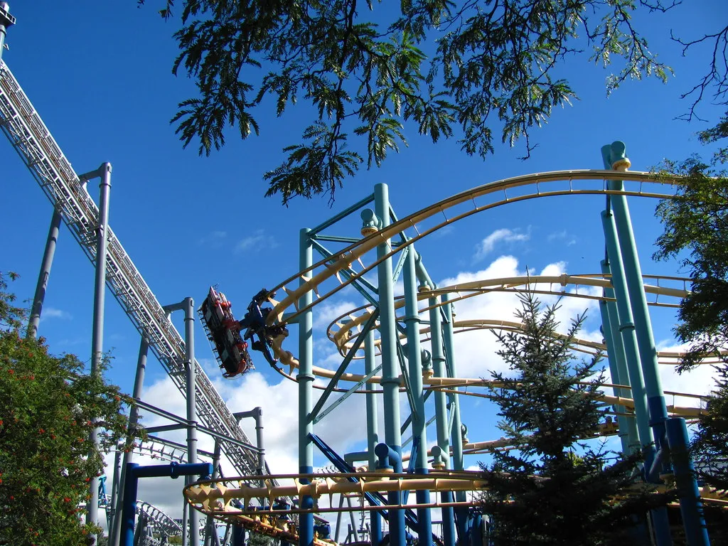 The Whip Effect, Explained (Roller Coaster Philosophy, Flickr, CC BY 2.0)