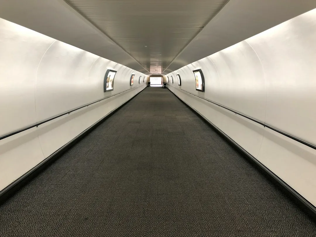 The Quiet Infrastructure Holding Air Travel Together (Image Credits: Unsplash)