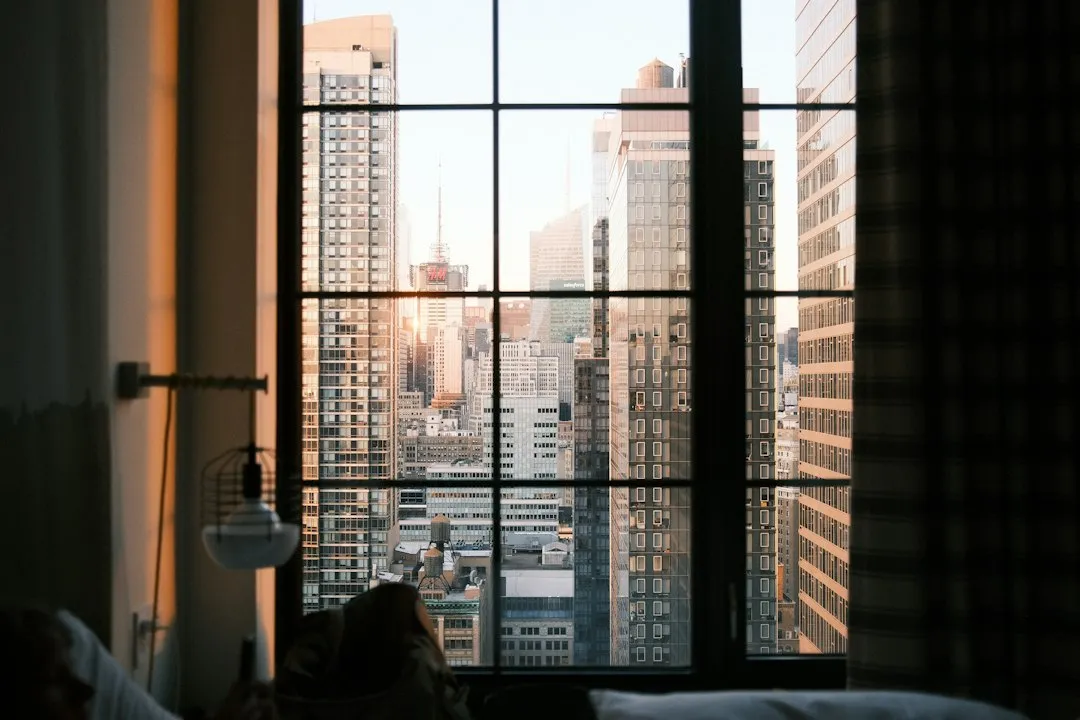 How Often a Hotel's Windows Actually Get Cleaned (Image Credits: Unsplash)
