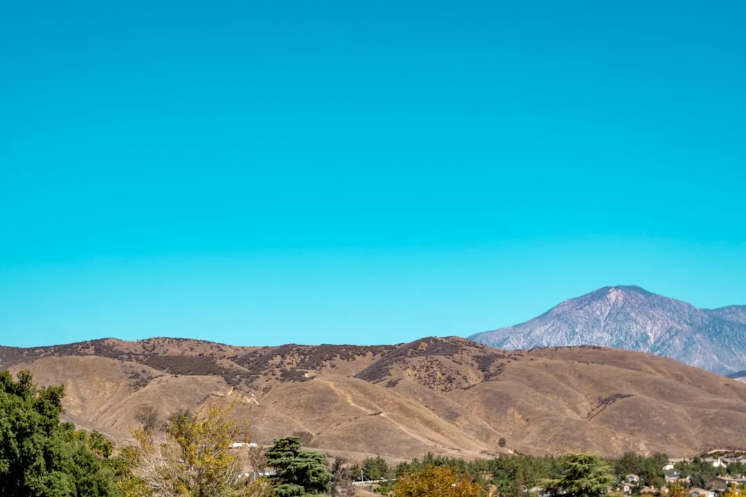 Bishop: The Eastern Sierra's Basecamp Town (Image Credits: Unsplash)