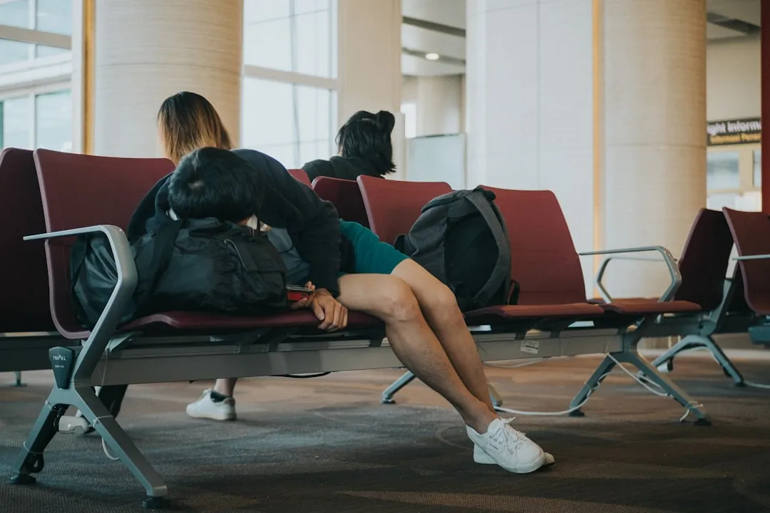 5. Taking Melatonin to Reset Your Clock After Crossing Time Zones (Image Credits: Unsplash)