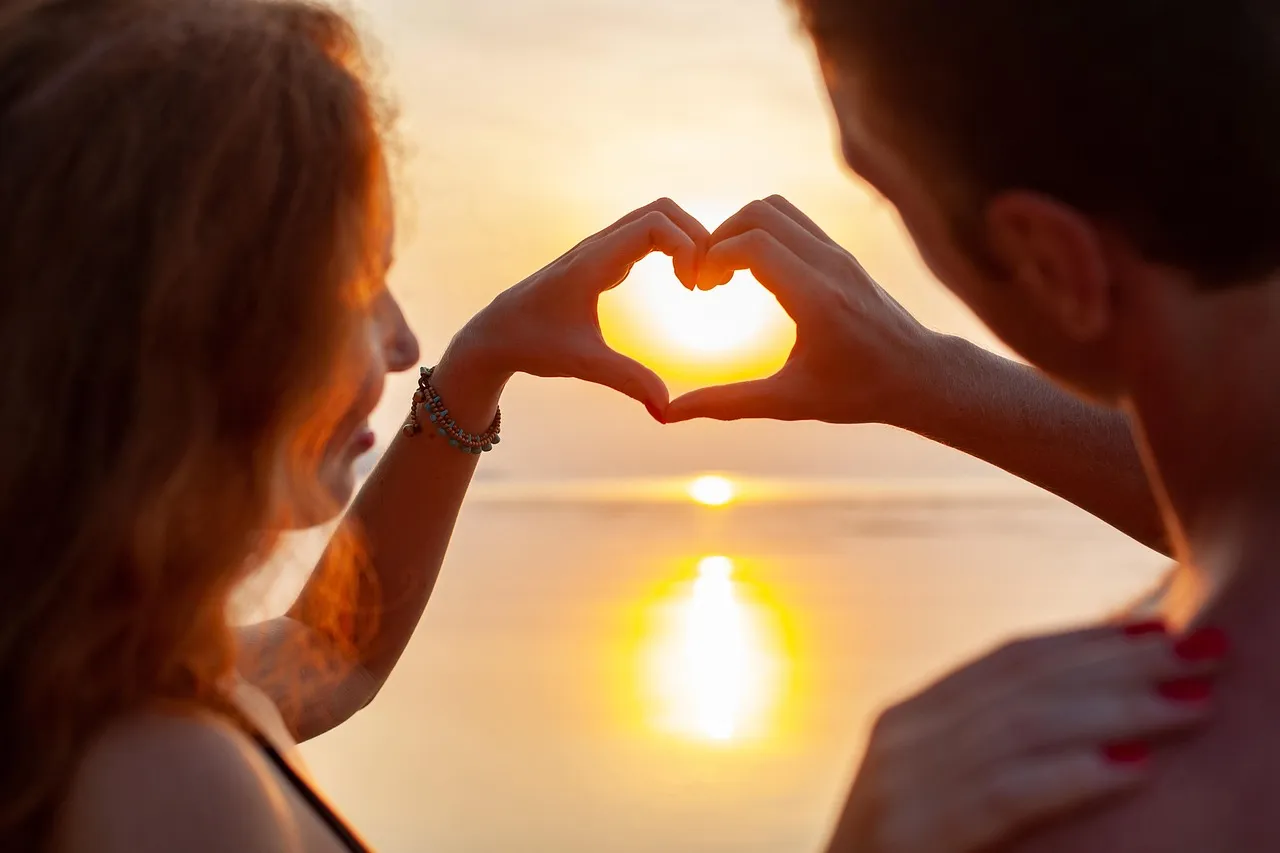 Where Couples Are Actually Going (Image Credits: Pixabay)