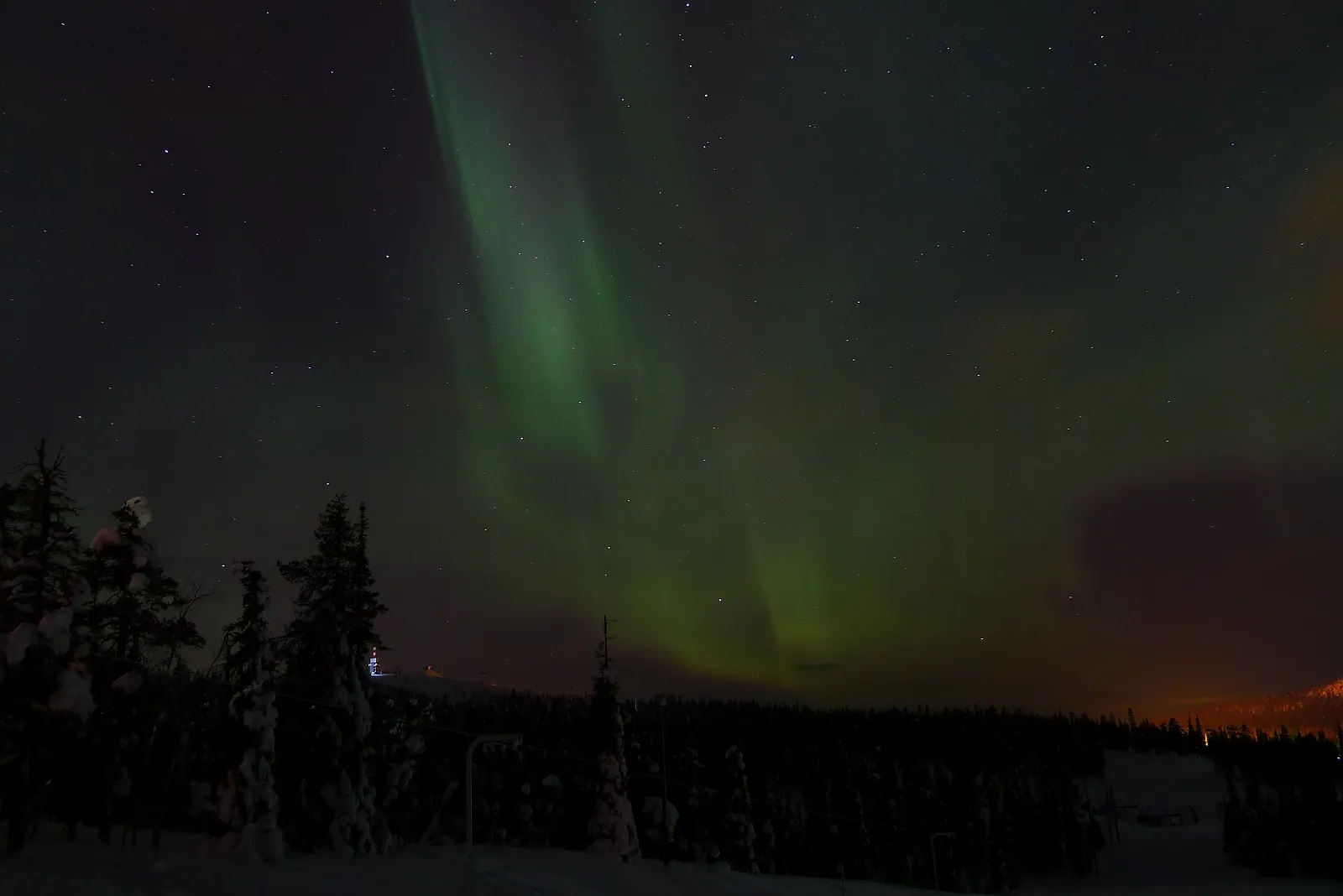 Solo Travel and the Sagittarius Comfort Zone (Northern Lights, CC BY-SA 2.0)