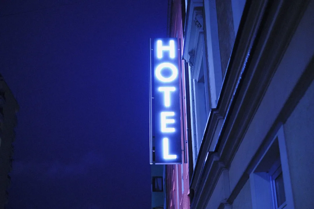 The Calm Between: 3 a.m. to 5 a.m. (Image Credits: Unsplash)