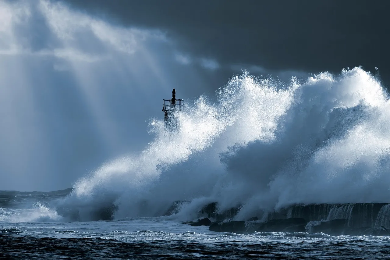 One Honest Caveat: Hurricane Risk and Summer Heat (Image Credits: Pixabay)