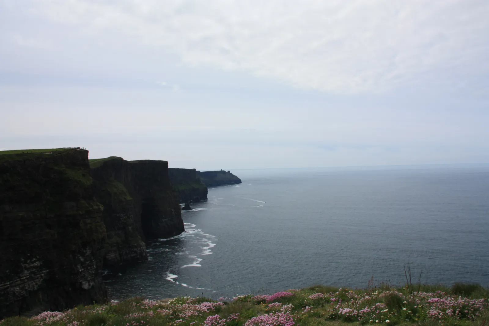 The Cliffs of Moher: Where the Island Meets the Ocean (By Bjørn som tegner, CC BY-SA 3.0)