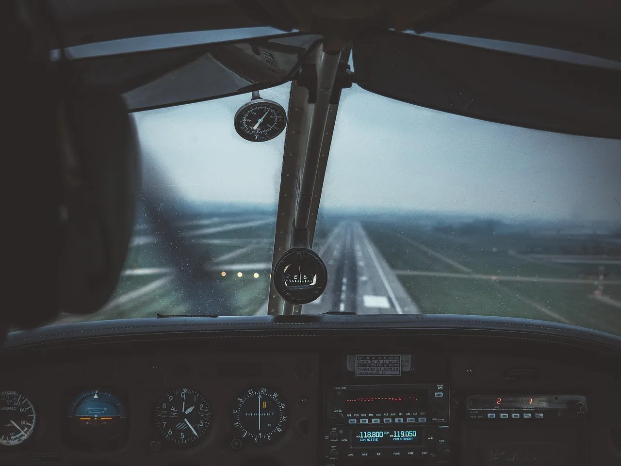 It Reduces Cockpit Glare Too (Image Credits: Pixabay)