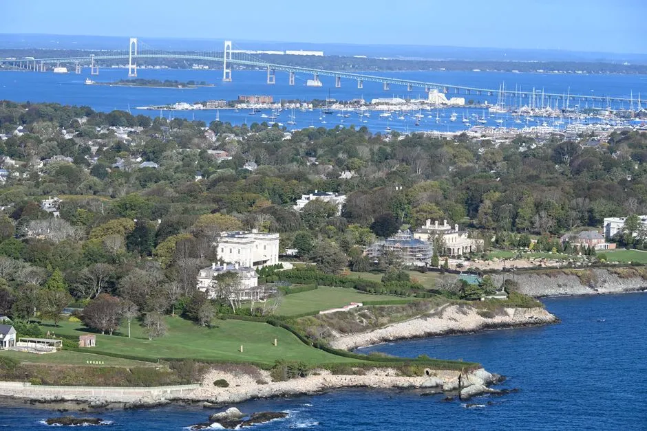Stonington Point and the View at the End of the World (Image Credits: Pexels)