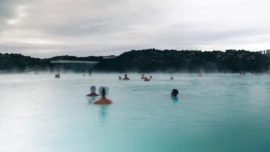 Vök Baths: The Floating Pools of East Iceland (Image Credits: Pexels)