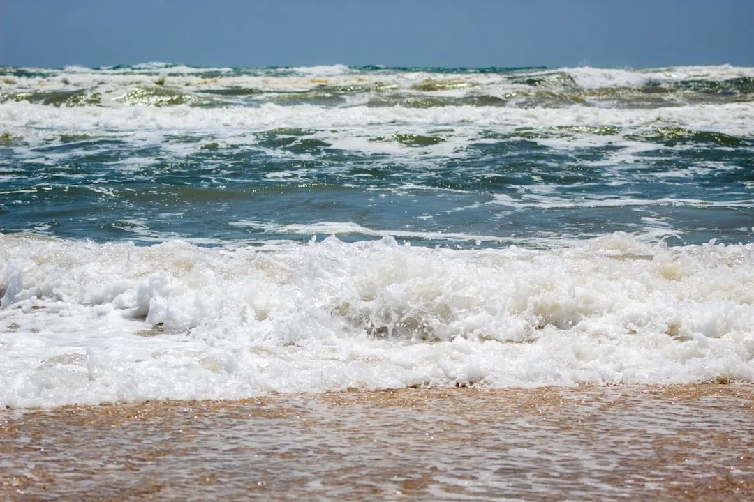 North Padre Island: The "Caribbean of Texas" (Image Credits: Unsplash)