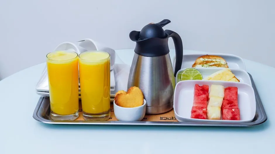 Cunard and P&O: Old-World Charm, Free Morning Deliveries (Image Credits: Pexels)