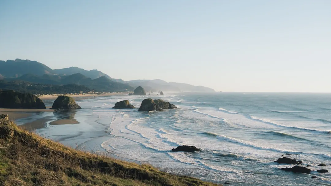 Secret Beach Inside the Samuel H. Boardman Scenic Corridor (Image Credits: Unsplash)