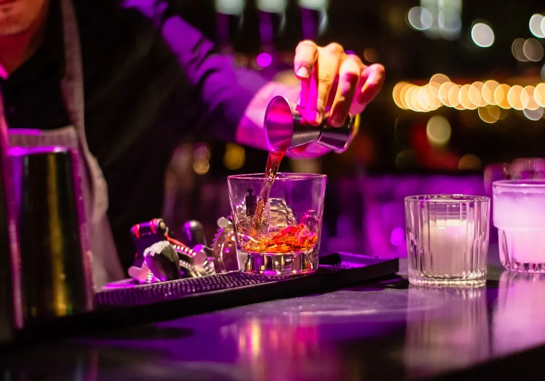 A Cocktail Scene That Now Stands on Its Own (Image Credits: Unsplash)
