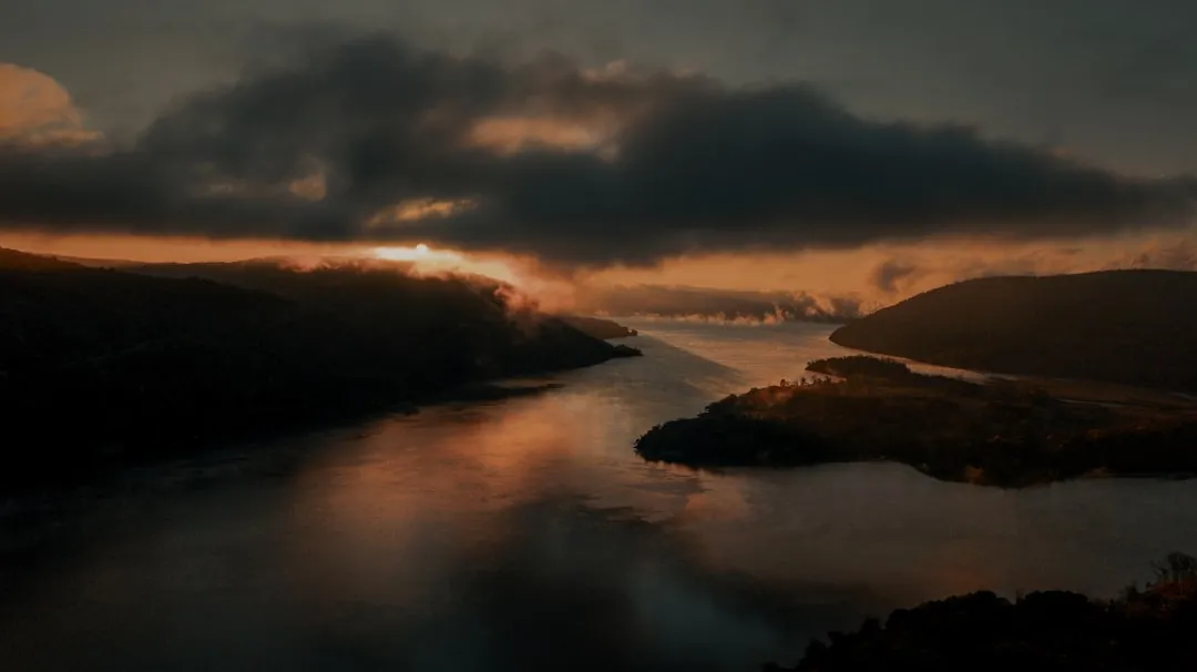 Breakneck Ridge and the Hudson Highlands Beyond (Image Credits: Unsplash)