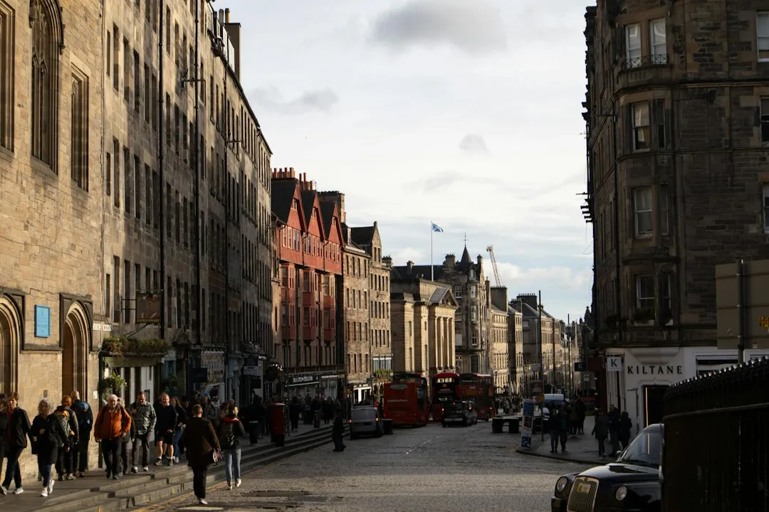 Riddle's Court: Where a King Once Dined (Image Credits: Unsplash)