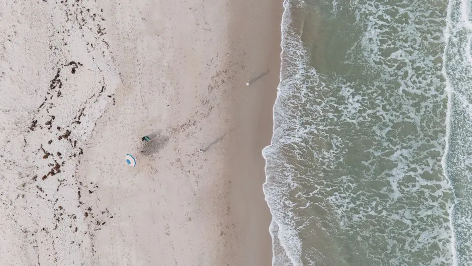 The Sand Is the Real Story (Image Credits: Pexels)