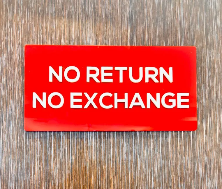 7. Booking a Non-Refundable Rate Without Reading What "Non-Refundable" Actually Means (Image Credits: Pexels)
