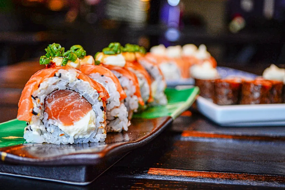 Sushi - Japan (Image Credits: Unsplash)