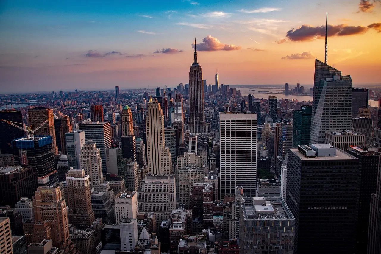 New York City: A Race That Moves an Entire Economy (Image Credits: Pixabay)