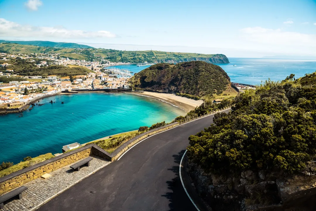 A Record-Breaking Rise That Tells Its Own Story (Image Credits: Unsplash)
