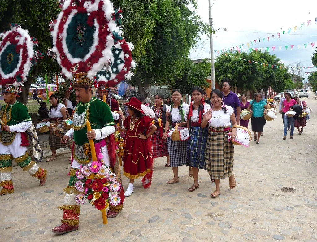 The Guelaguetza: More Than a Festival, a Philosophy (guerillagrrl, Flickr, CC BY 2.0)