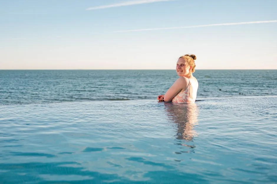 Sky Lagoon: The Reykjavík Option That Locals Actually Use (Image Credits: Pexels)