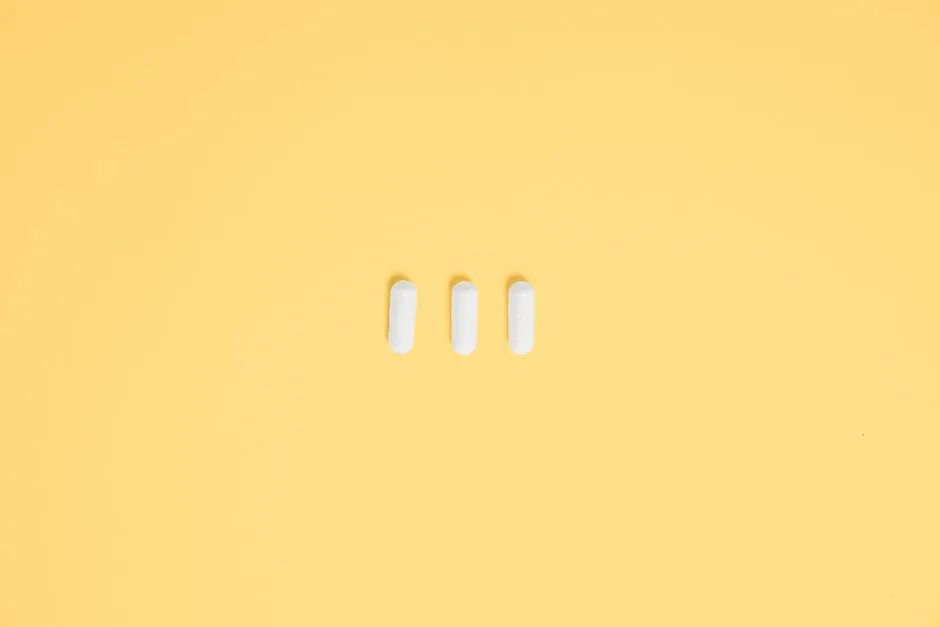 Dimenhydrinate (Dramamine): Fast-Acting but With a Cost (Image Credits: Pexels)