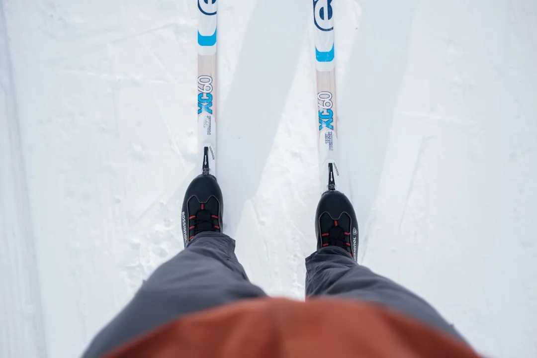 Too Big Is Actually More Dangerous Than Too Tight (Image Credits: Unsplash)