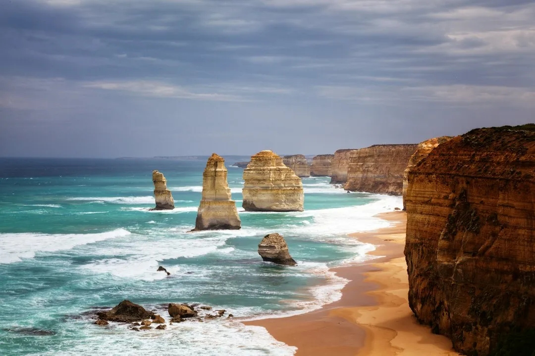The Great Ocean Road, Victoria (Image Credits: Unsplash)