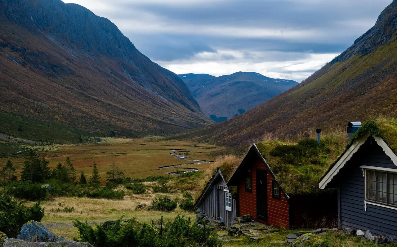 Proximity to Major Cities Makes It an Easy Yes (Image Credits: Pixabay)