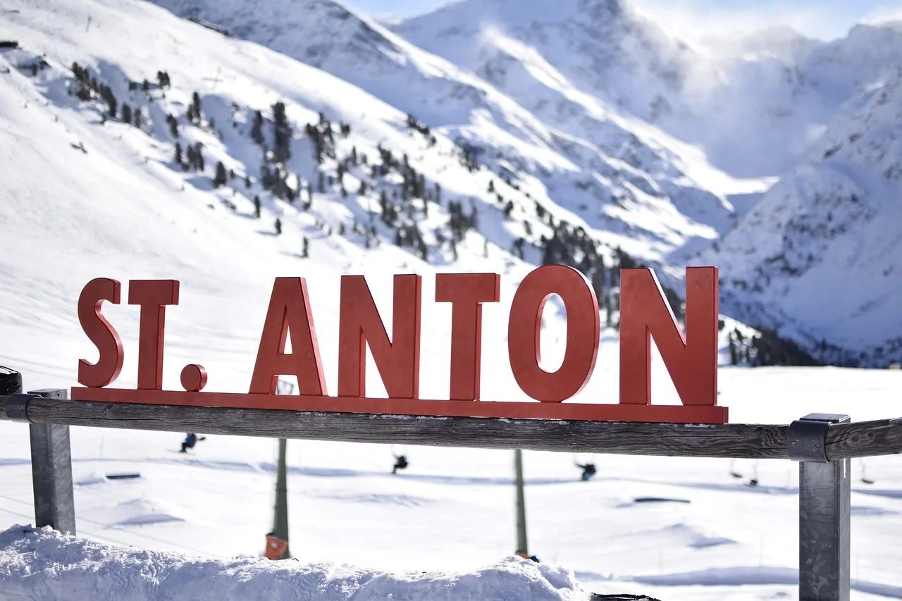 1. St. Anton am Arlberg, Austria: The Undisputed World Capital (Image Credits: Pixabay)