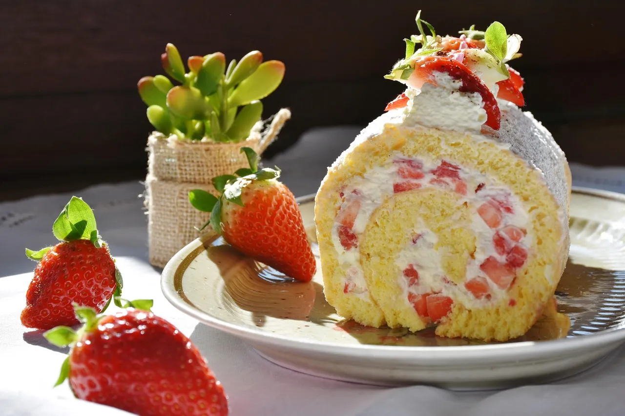 The "Strawbery Banke" Origins and What They Reveal (Image Credits: Pixabay)