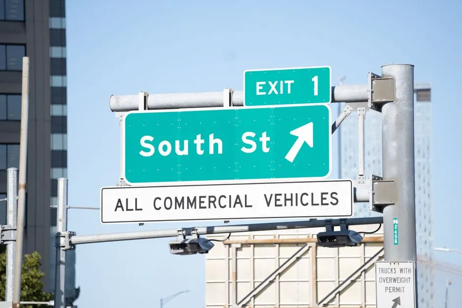 5. iExit: Because Highway Signs Don't Give You Enough Time (Image Credits: Pexels)