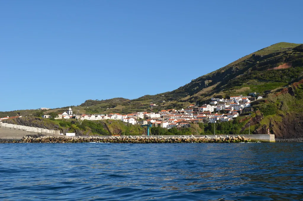 Why Corvo Is Still Worth Protecting From Overexposure (Pedro Nuno Caetano, Flickr, CC BY 2.0)