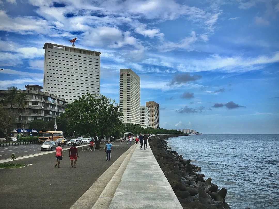 Mumbai's Marine Drive, India (Image Credits: Unsplash)