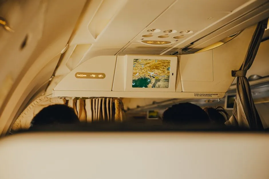 The Seat Alert Strategy Most Travelers Skip (Image Credits: Pexels)