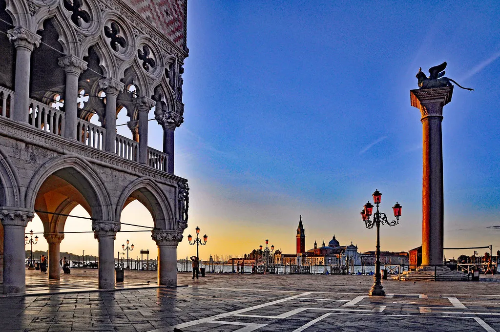 9. Tourism Numbers That Reflect a Global Consensus (Hervé S, France, Flickr, CC BY-SA 2.0)