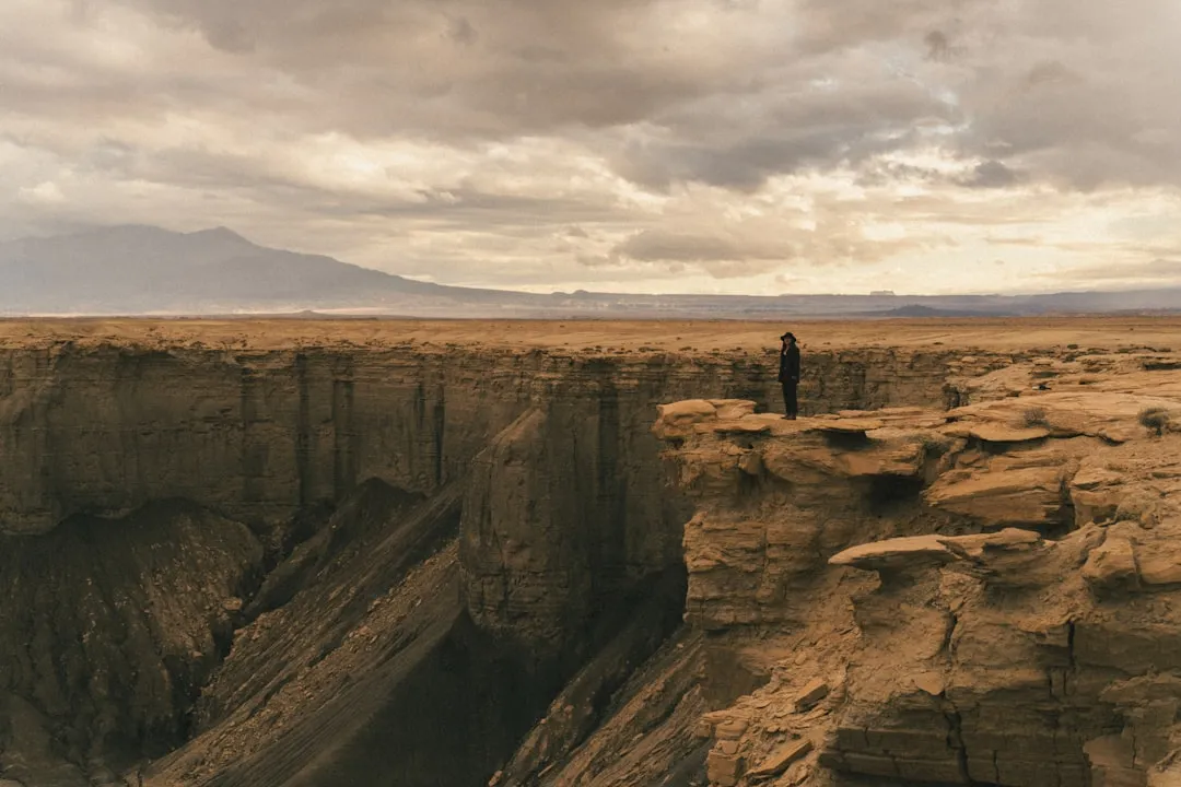 How This Route Compares to More Famous Desert Alternatives (Image Credits: Unsplash)