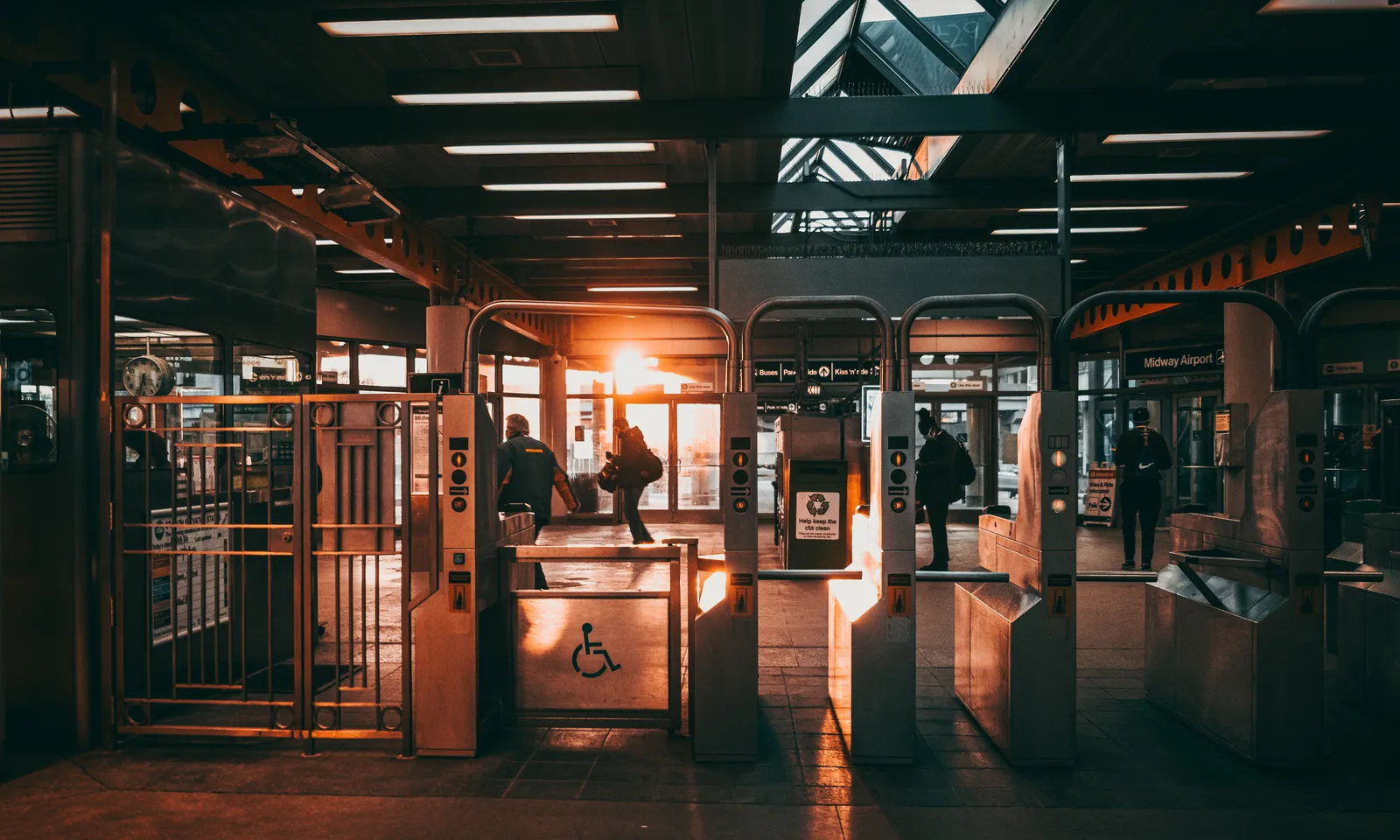 How Open the Airports Once Were (Image Credits: Pexels)