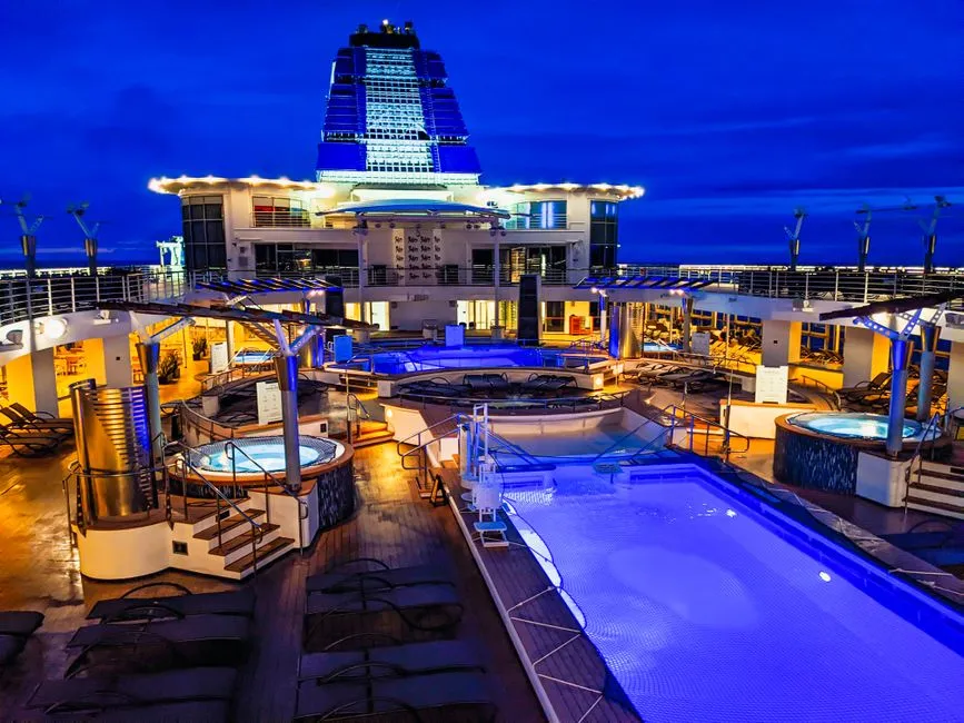 Embarkation Day: the Quiet Window Nobody Talks About (Image Credits: Pexels)