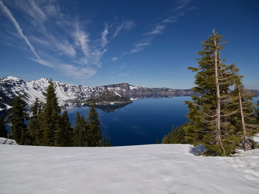 The Blue That Scientists Still Marvel At (Image Credits: Rawpixel)