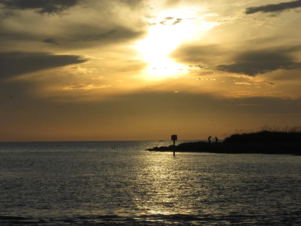 6. Blind Pass Beach, Sanibel Island, Florida (bohemiannie, Flickr, CC BY 2.0)