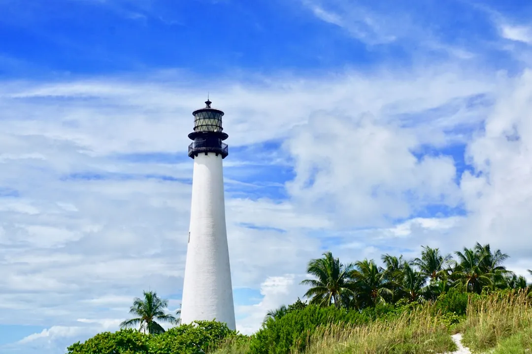 4. Bill Baggs Cape Florida State Park, Key Biscayne, Florida (Image Credits: Unsplash)