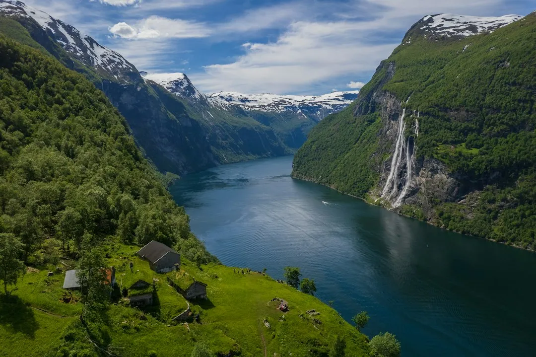 The Norwegian Fjords: UNESCO-Listed Landscapes That Earn Every Superlative (Image Credits: Unsplash)