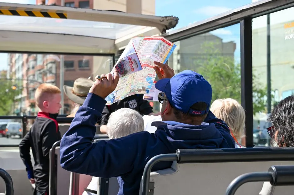 When a Guided Tour Is Clearly the Better Choice (Image Credits: Pexels)